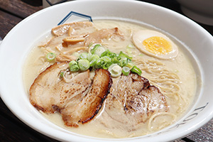 Rakkanramen_02