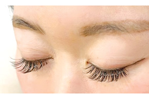 Lashes_image01