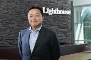 込山 洋一（こみやま よういち）