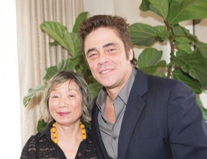 ベニチオ・デル・トロと成田陽子さん
