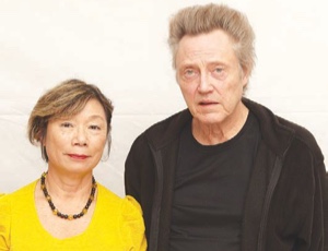 クリストファー・ウォーケンと成田陽子さん