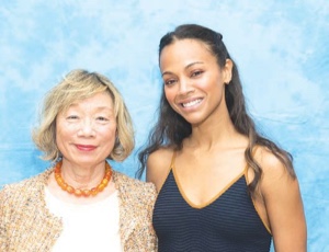 ゾーイ・サルダナと成田陽子さん