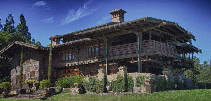 The Gamble House / ギャンブル・ハウス（建築家：Charles Greene, Henry Greene）