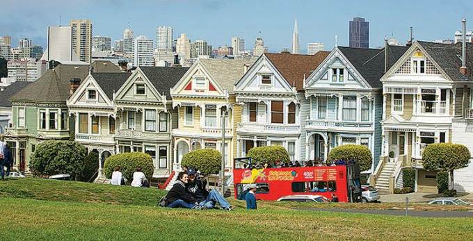 Alamo Square