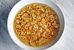 美味しそうなTortelliniin Brodoの写真