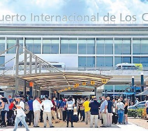 ロスカボス国際空港