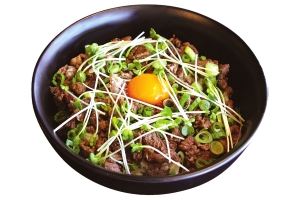 アンガスビーフBBQ丼(新撰組)