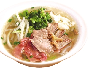 Pho（Beef Combo）（フォー・ハナ・レストラン）